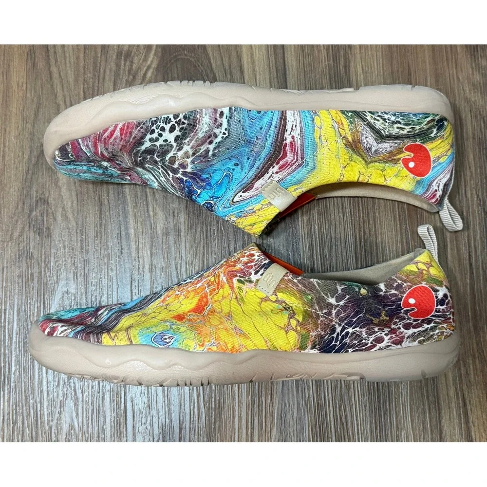 UIN Arts and Drafts Toledo Multi Color Fluid Paint Slip On Canvas Loafers Sz 11